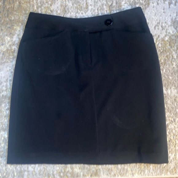 Taylor BMoss stretchy black skirt, size 6, excellent condition - Picture 3 of 9